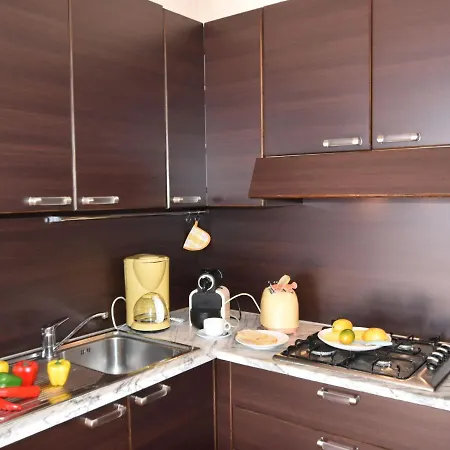 Garden Flat By Maggiore * 奥杰比奥