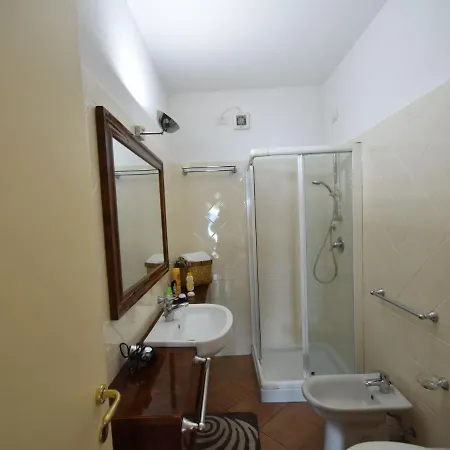 Garden Flat By Maggiore Ferienhaus Oggebbio