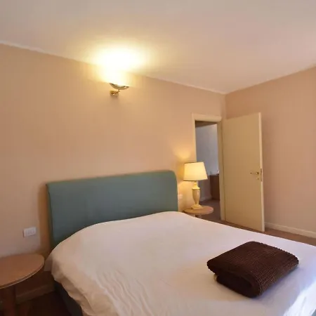 Garden Flat By Maggiore Nyaraló *